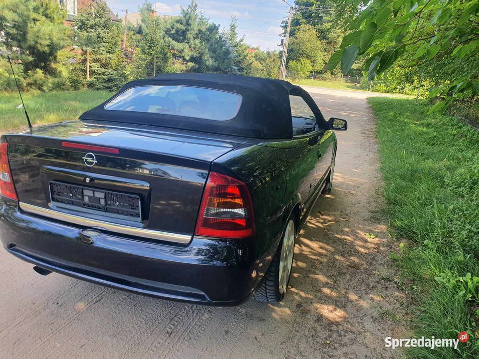Astra G cabrio 2003r 18 115 przebiegu Klima Rok produkcji 2003 Bydgoszcz