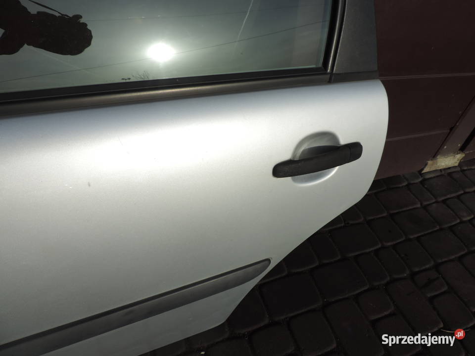 DRZWI LEWY TYŁ CITROEN C3 1 I 5D HB EZRC
