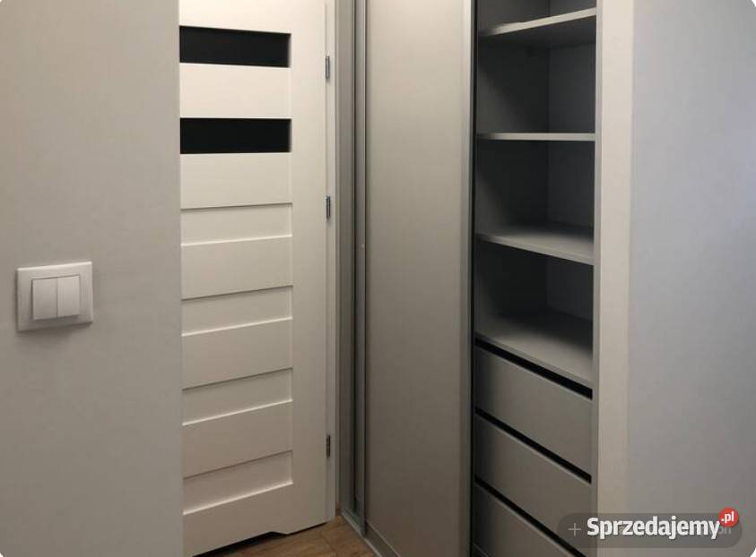 Mieszkanie 42m2 balkon garderoba w pełni wielka płyta Warszawa