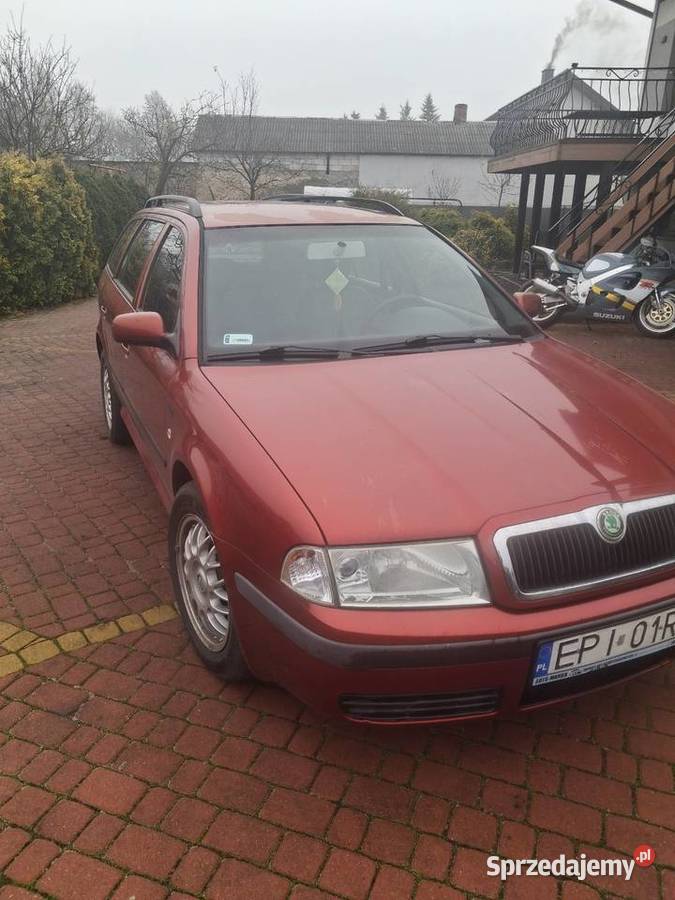 Skoda octavia 20 gaz 250000km Czerno sprzedam