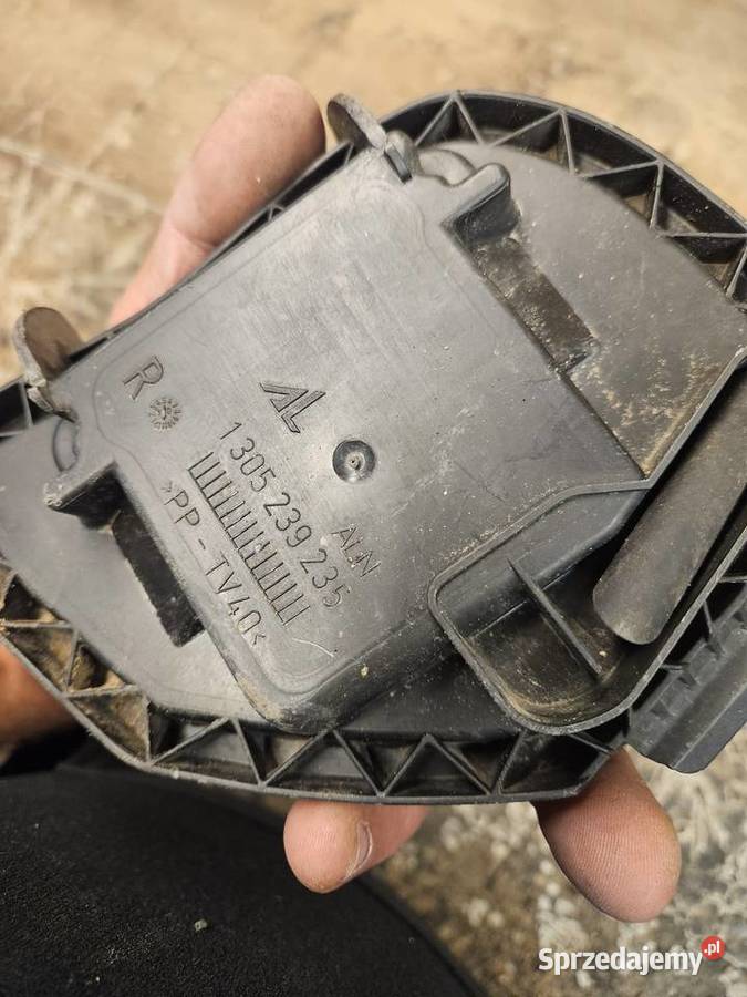 VW TOURAN I ZAŚLEPKA LAMPY PRAWA PRZÓD wielkopolskie Międzychód
