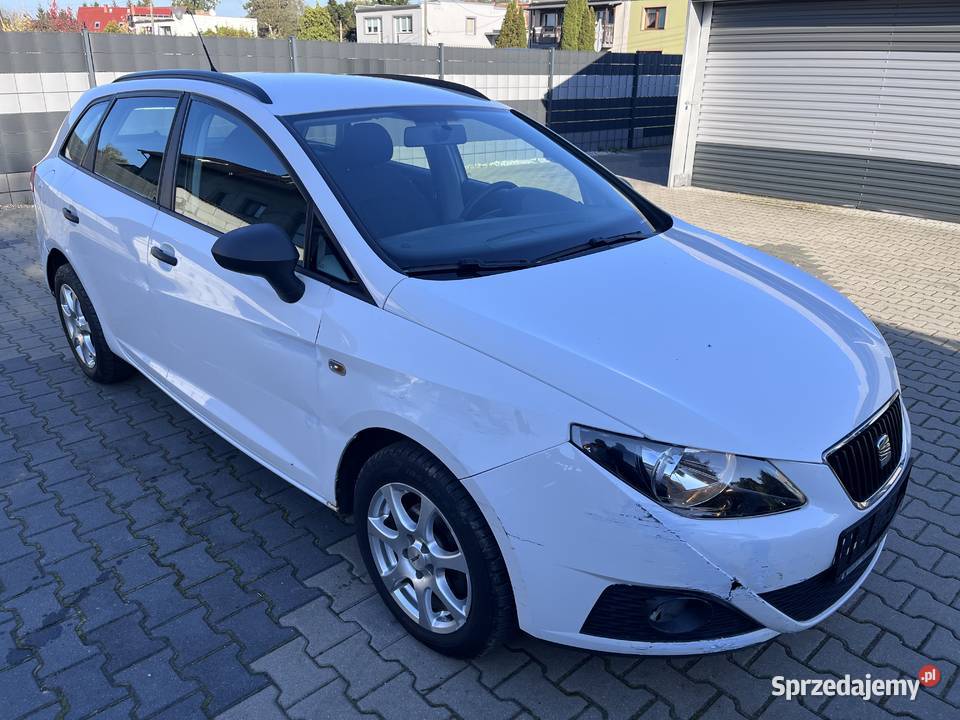 Seat Ibiza ST IV 12 benzyna gniazdo AUX Ibiza