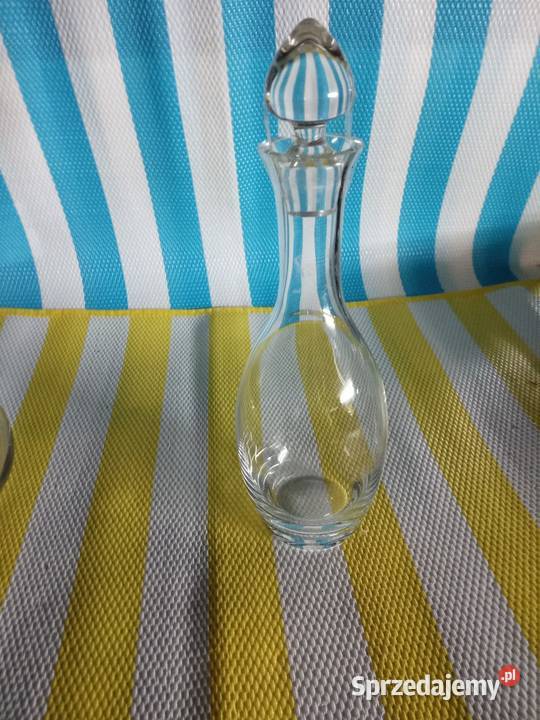 Karafkę sprzedam Borówno sprzedam