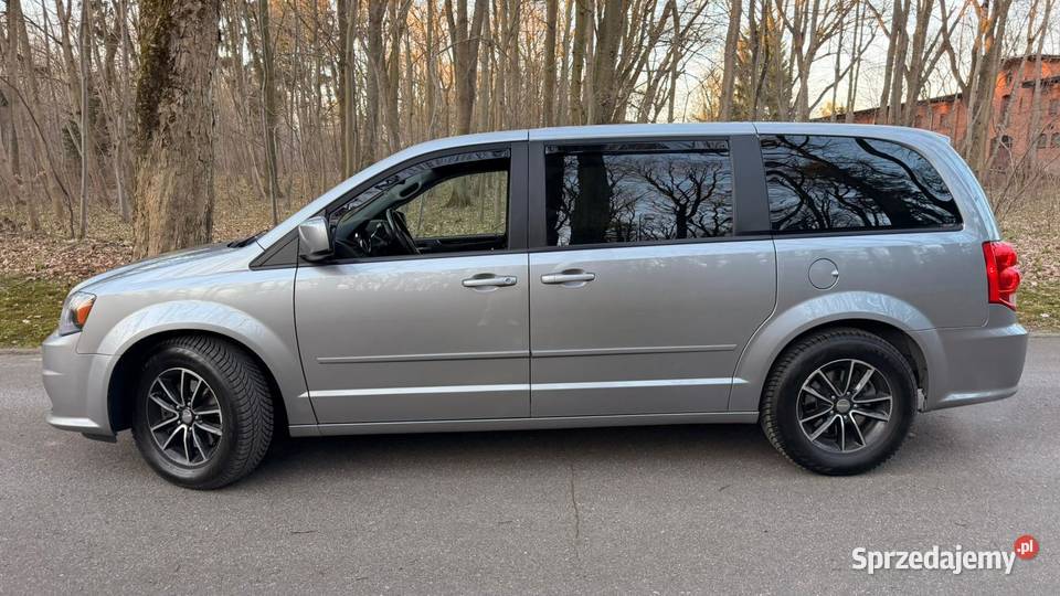 Dodge Grand Caravan 36 V6 RT 2016 doinwestowany Starogard Gdański sprzedam