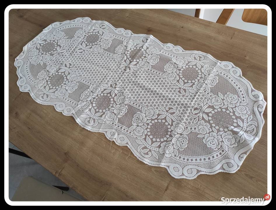 Obrus obrusik serweta koronkowa kwiaty 115 x 53 Płock