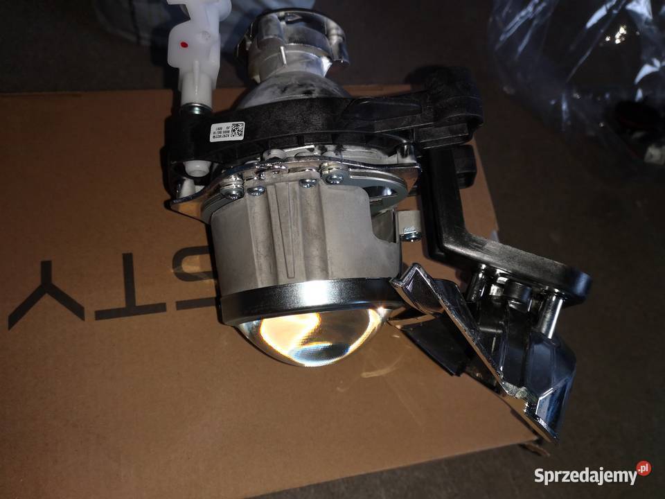 Kia Pro Ceed II Lampa prawy przód na części B35R Oświetlenie wielkopolskie Turek