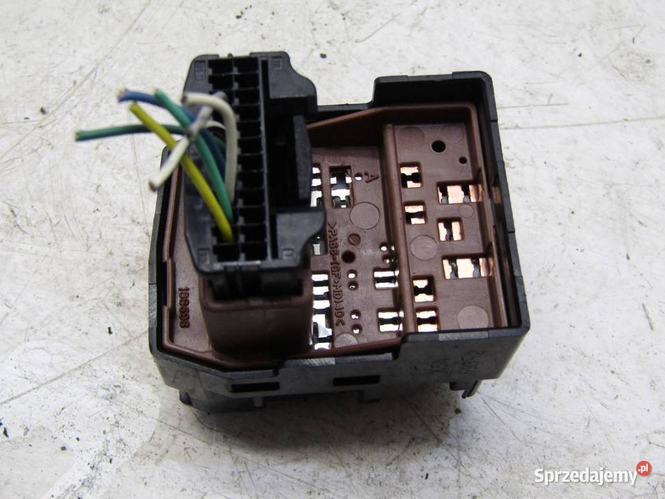 PANEL PRZYCISK STEROWANIA LUSTEREK PEUGEOT 108 sprzedam