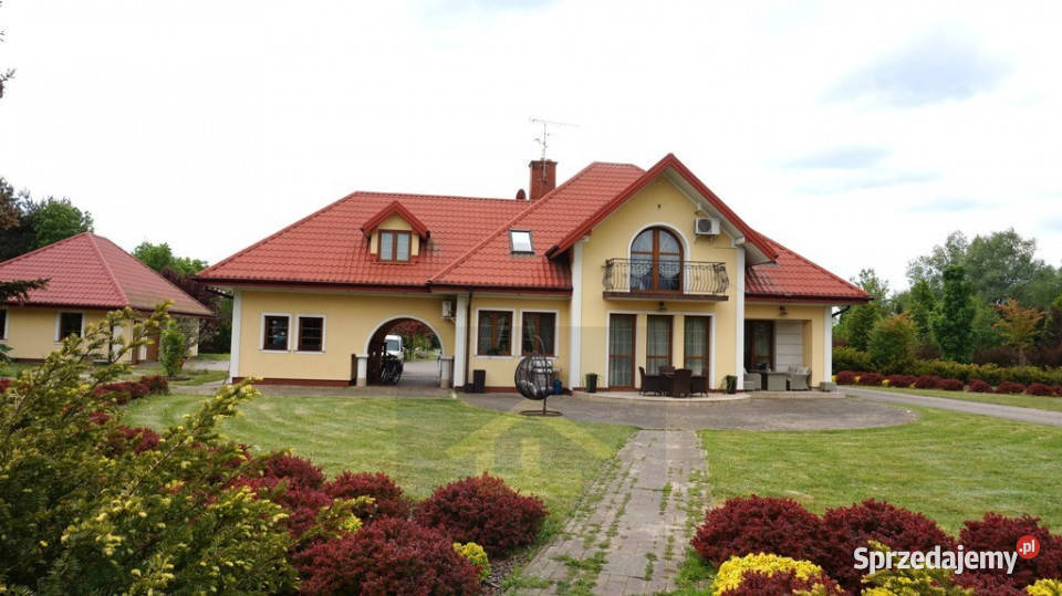 Gospodarstwo rolne w gminie Karczewhodowla koni mazowieckie Całowanie sprzedam