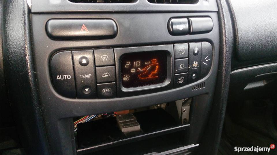 Mitsubishi Carisma 18 GDI Zadbana Automat Warszawa sprzedam