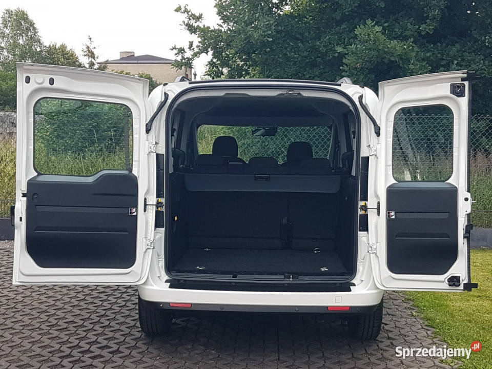 Fiat Doblo 5 OSÓB KLIMA TEMPOMAT 2 xDRZWI BOCZNE Zarejestrowany w Polsce śląskie Poręba