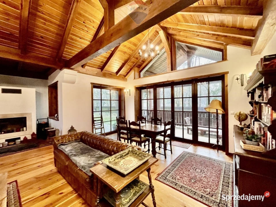 Podmiejska mała willa otoczona sosnami Sprzedaż Zalesie Górne