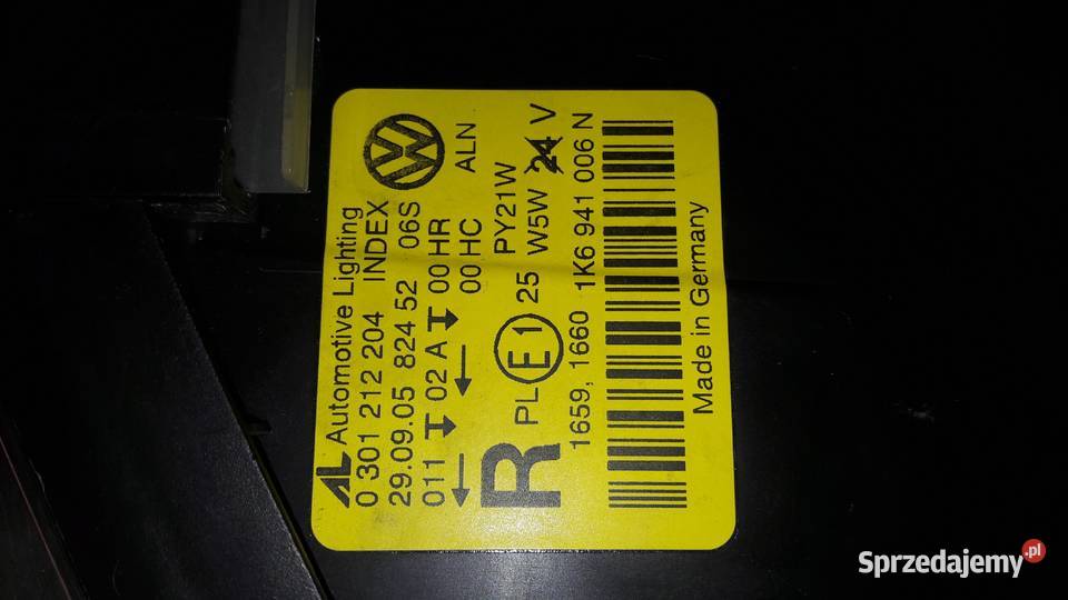 Reflektor Lampa VW Golf V prawa strona Głuchołazy
