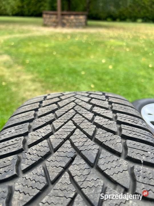 Felgi Ford OE 16 opony zimowe Bridgestone Gnieżdżewo