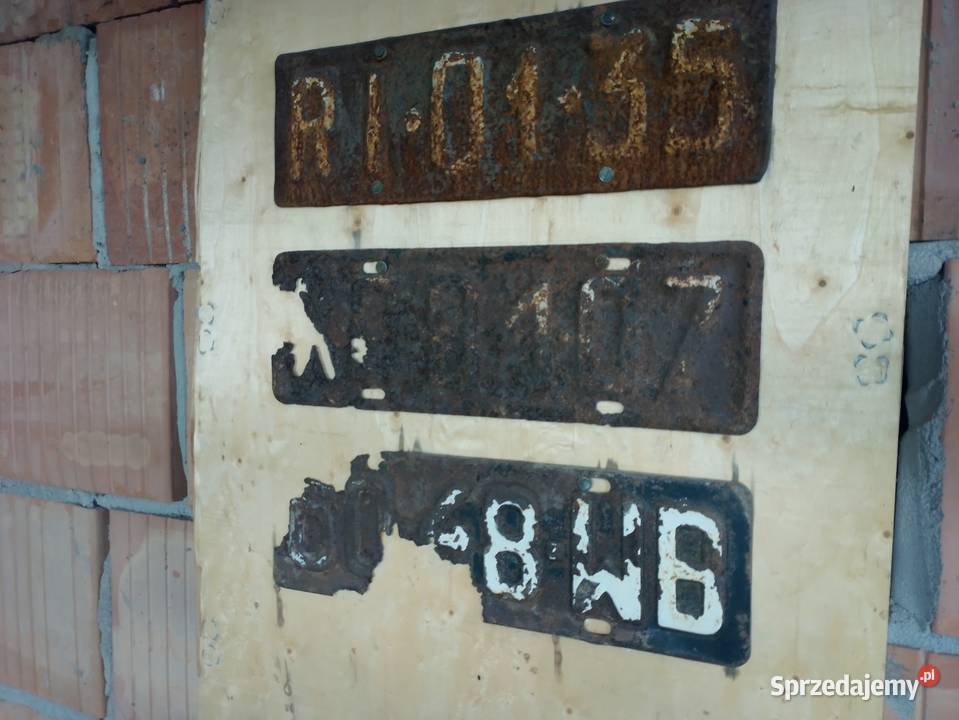 Tablice rej PRL 5676