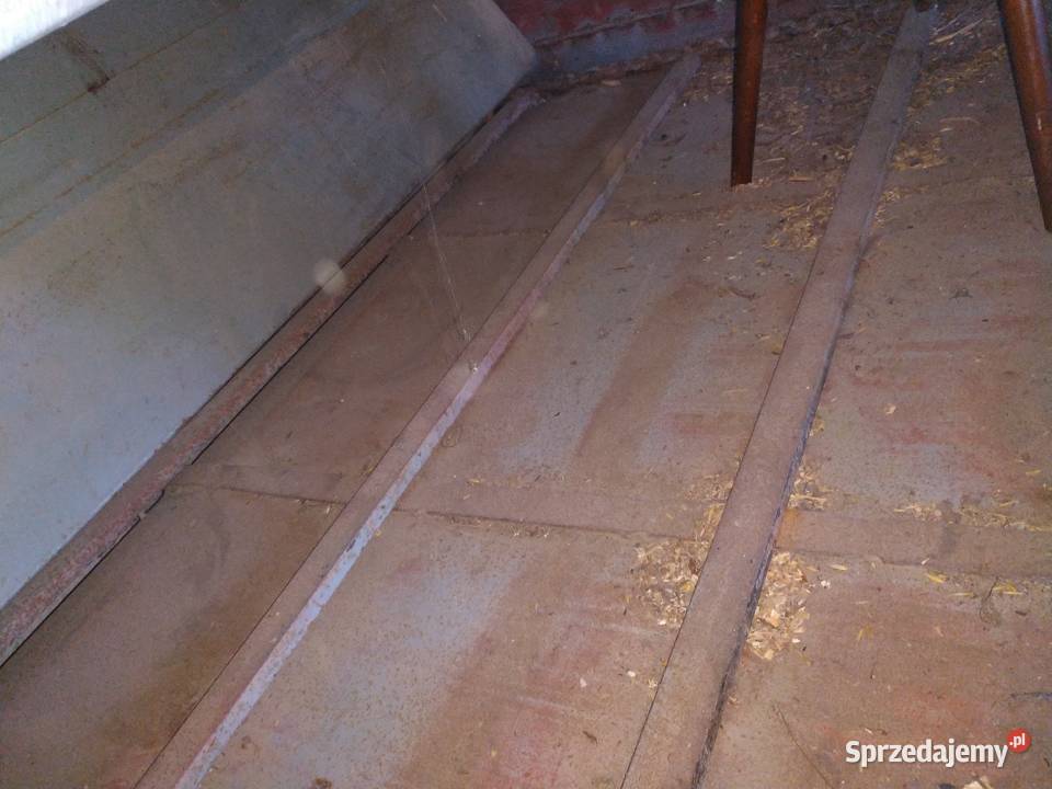 Rozrzutnik Agromet T032 Dziecinów
