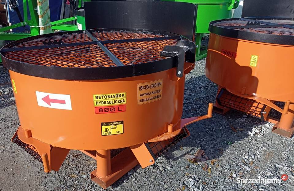 NOWOŚĆ Betoniarka htrauliczna 800L z dwoma łódzkie Piątek