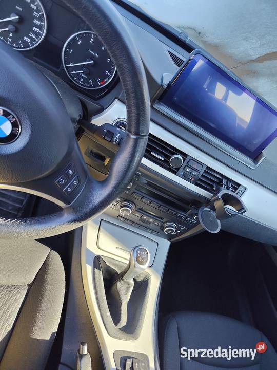 BMW 3 E90 Rok produkcji 2009 Seria 3 Padew Narodowa sprzedam
