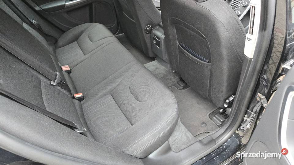 Volvo V60 D3 163 2012 Salon automat bezwypadkowy Piaseczno