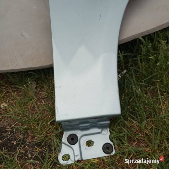 Błotnik prawy przód Audi A5 B6 0004r osobowe Złotoryja