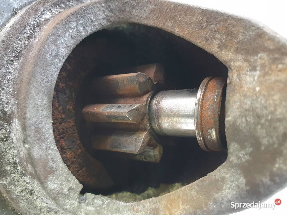 ROZRUSZNIK Toyota Aygo 10 B 000AL0321 osobowe lubelskie Chełm