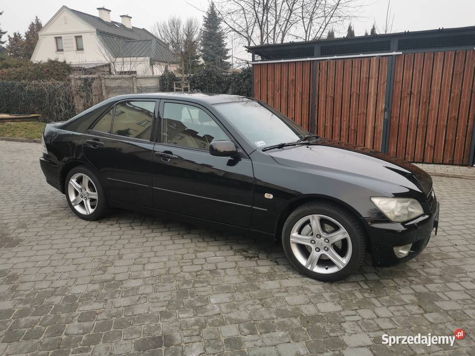 Lexus is 300 Prestige Radom sprzedam