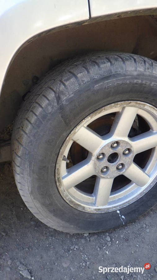 Jeep Liberty Jepp Cheroke 28 Crd Lift na czesci nieuszkodzony Liberty Dębica