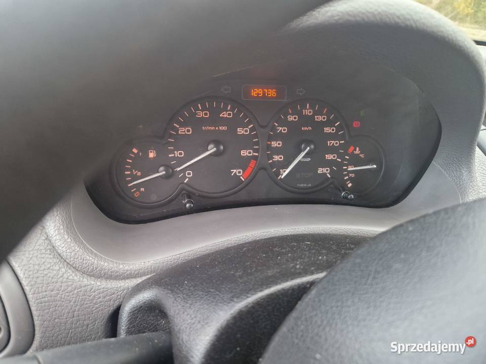 Sprzedam peugeot 206 benzyna 11 2003 benzyna