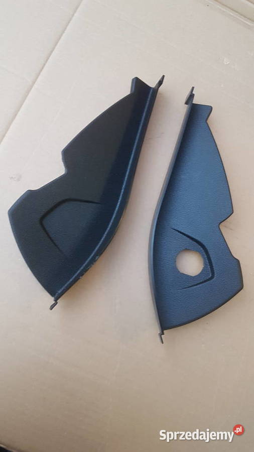 BMW 218d seria 2 F45 Active Tourer zaślepka