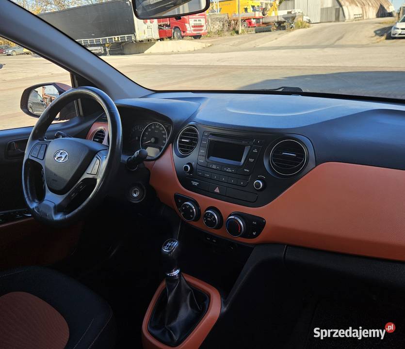 Grzana kierownica Grzane fotele Dwa kpl kół Miechów