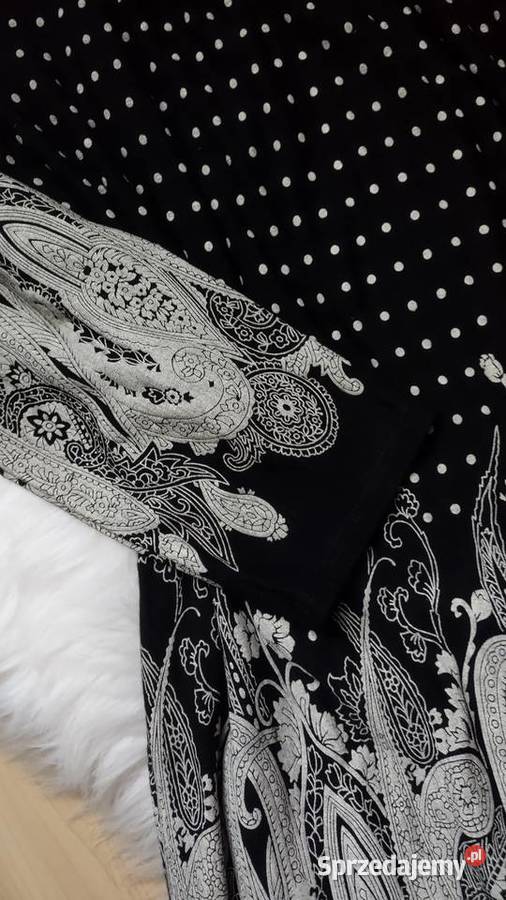 Czarna tunika damska ML Feminine Olkusz