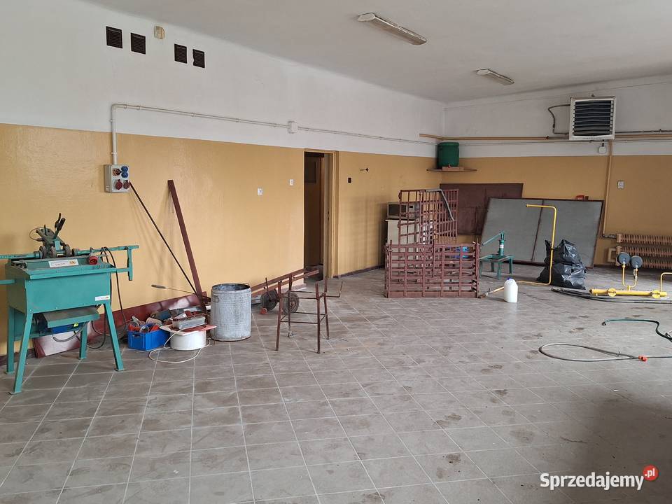 Pilchów koło Stalowej Woli budynek 200m na 200m2