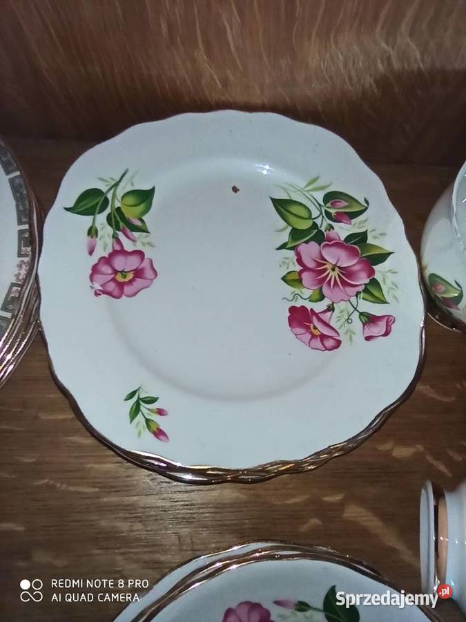 Filiżanka z talerzykiem deserowym
PowojnikRegent Gdańsk