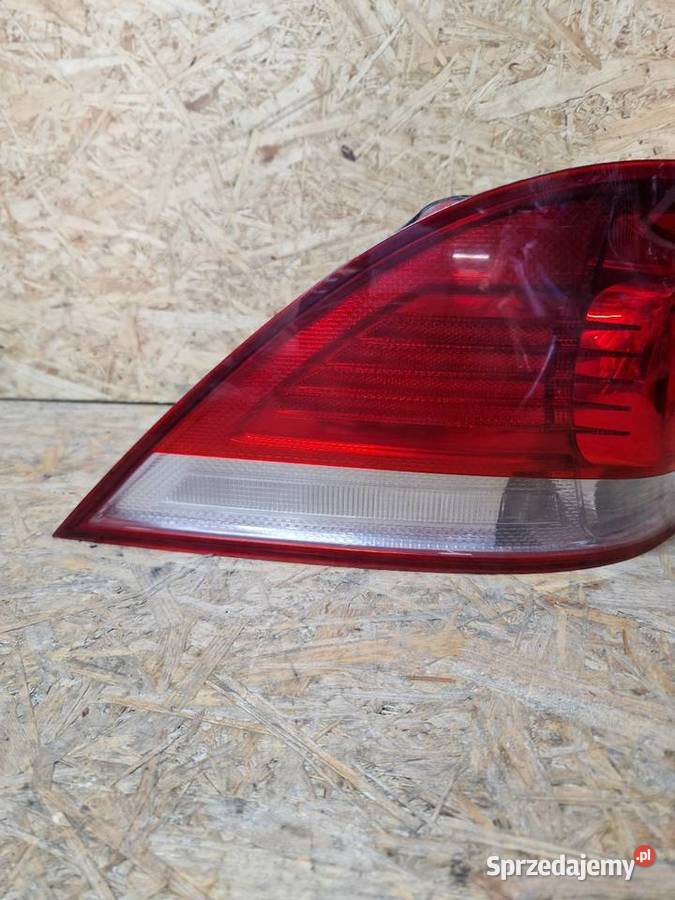 Vw golf 5 kombi lampa lewy tył tył lewy Złotoryja