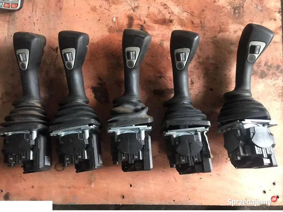 JOYSTICK DO CLAAS SCORPION 7055 Jastrzębniki