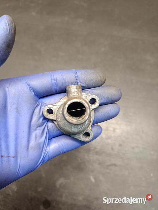 Króciec dekielek pokrywka termostatu silnik małopolskie Gołaczewy