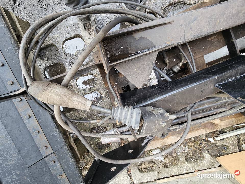 Tur widły łyżka pług ursus 3512 massey ferguson Bieliny sprzedam