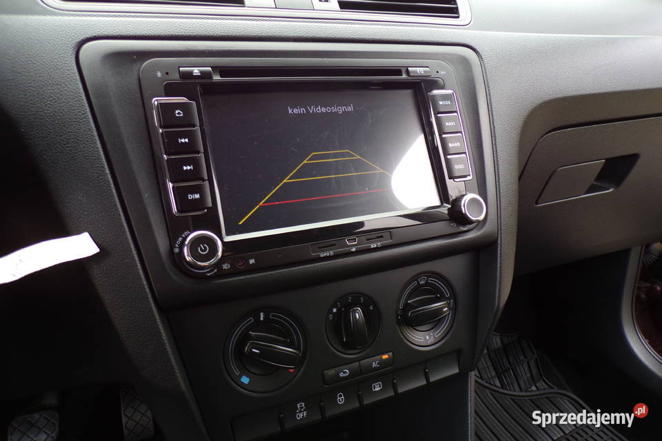 Skoda Rapid I 12 TSi 86 Klima Ładny Stan Piła