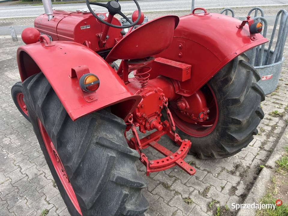 Traktor volvo benzyna Skrzynia biegów Manualna Solnica