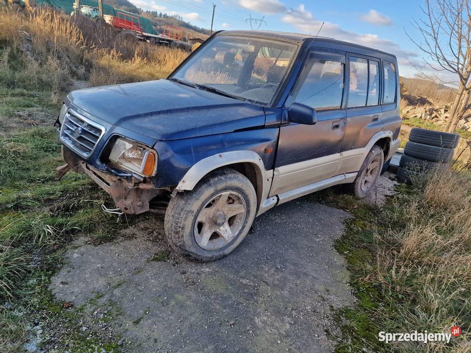 Sprzedam suzuki vitare 20 v6 w całości na części Witków