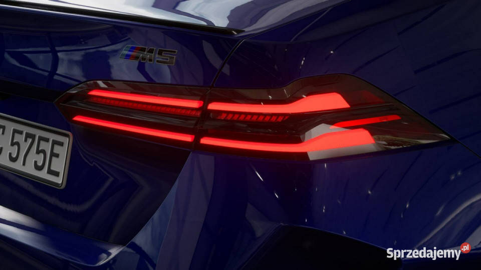 BMW M5 BMW M5 Sedan NOWE BMW M5 Dostępne ręki komputer pokładowy M5 Łódź