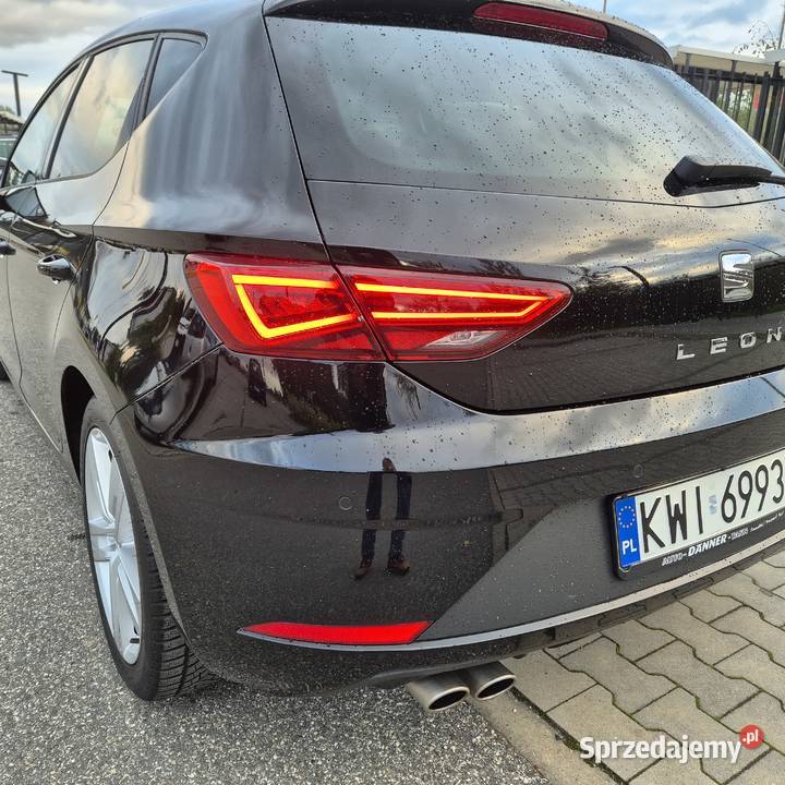 SEAT LEON FR Samochody osobowe Staniątki