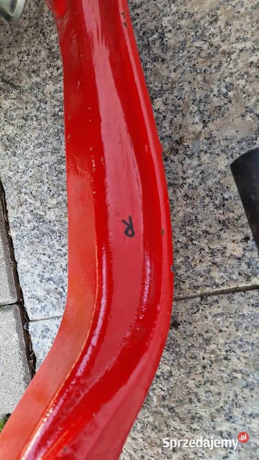 Słupica grządziel Vaderstad Carrier 425 do 1225 nieuszkodzony Węża