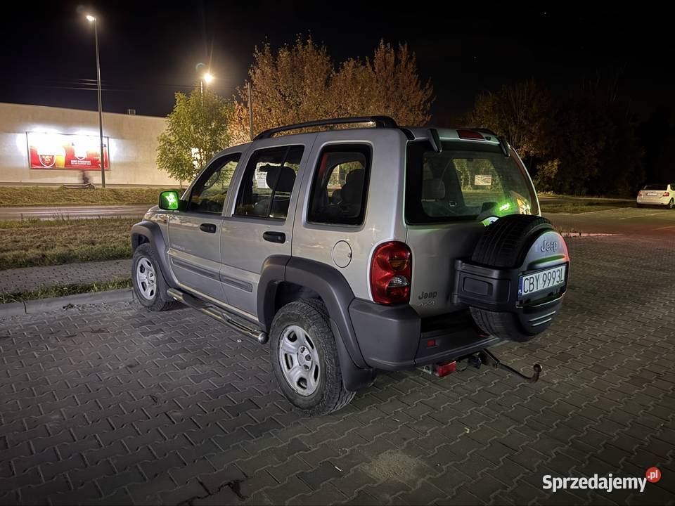 Jeep Cherokee 24 LPG uszkodzony 390km Bydgoszcz