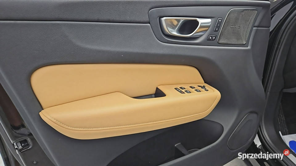 Volvo XC 60 B5 D AWD Ultimate Bright aut Z czujnik parkowania Warszawa