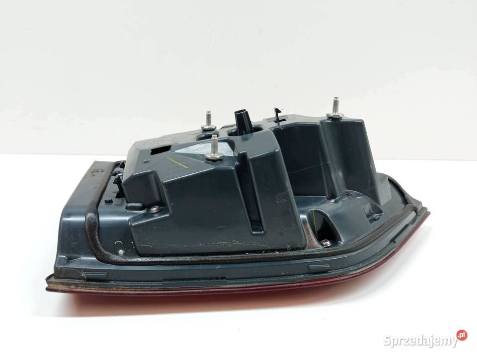 LAMPA TYŁ W KLAPĘ PRAWA EUROPA 7438826 Bmw X6 II osobowe