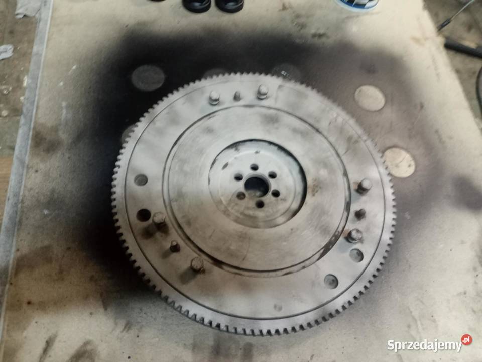 Koło zamachowe fiat 126p Radomsko