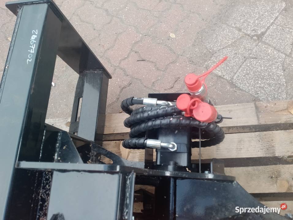 Koparka łańcuchowa przystawka miniładowarka