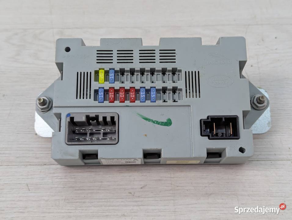 SKRZYNKA BEZPIECZNIKÓW MODUŁ BSI JAGUAR FPACE Białystok