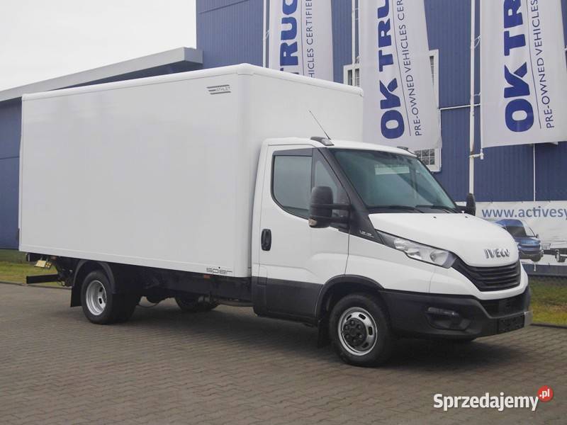 Iveco Daily 35C16H kontener z windą 750 komputer pokładowy Samochody dostawcze