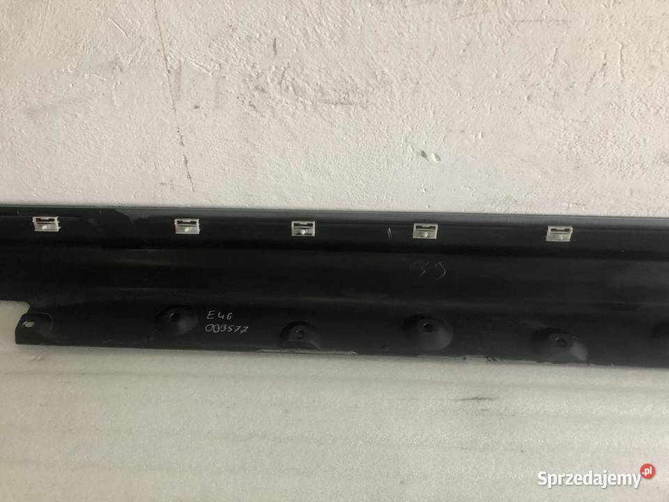 LISTWA PROGOWA PRAWA 8209756 SEDAN BMW E46 4226